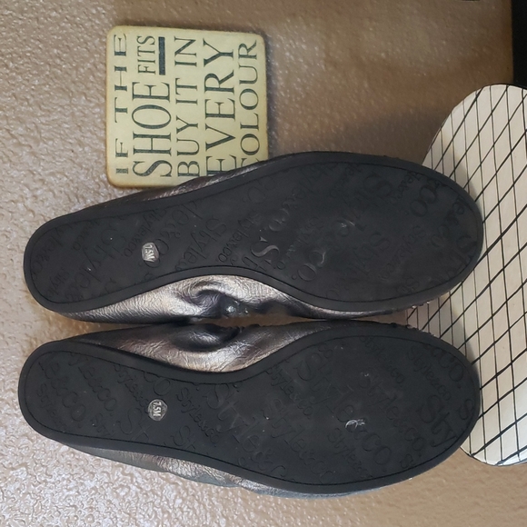 🦋4 for $20, or as marked. EUC- Style & Co ‘Bailey’ Flat w/Crystal Toe Cap - Picture 9 of 10